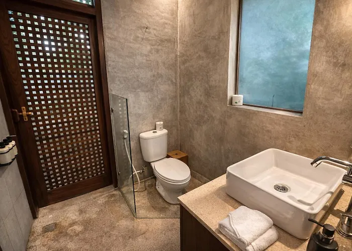 Hotel Zin Berawa & 4*